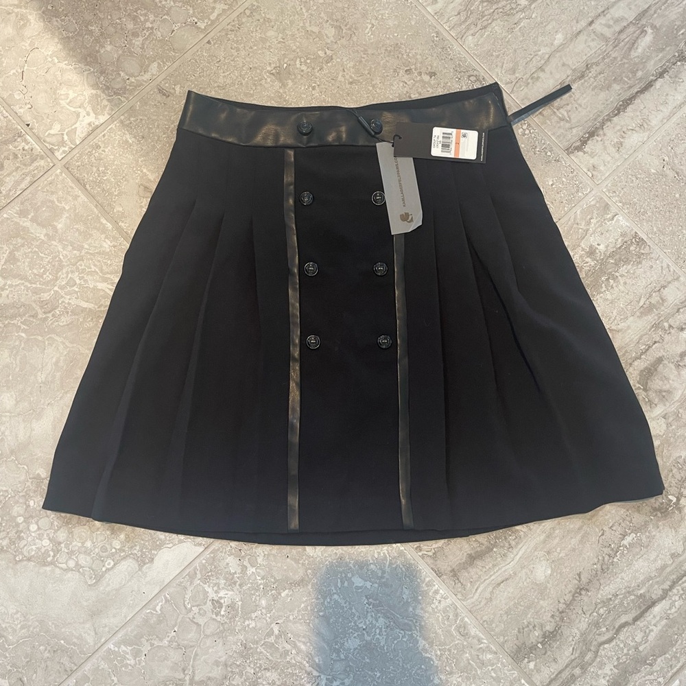 NWT Karl Lagerfeld pleated skirt